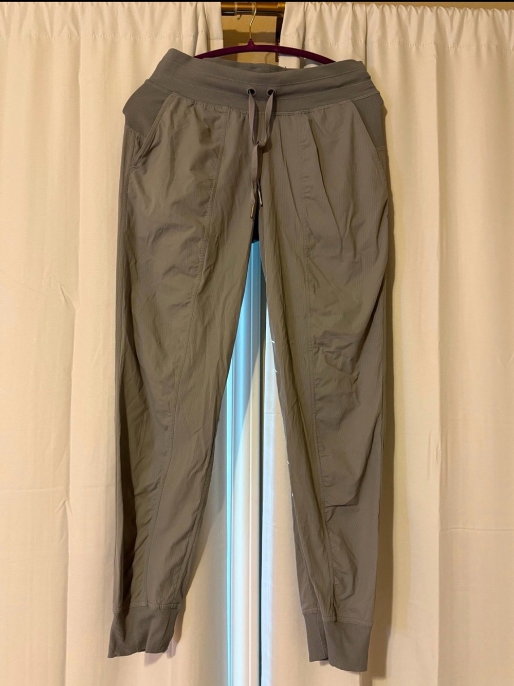 Lululemon Dance Studio Jogger Rhino Grey (Size 6)